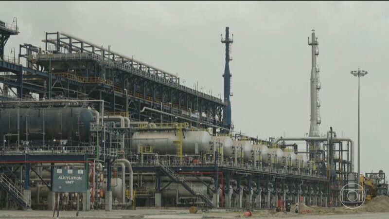 Trabalhar de casa e evitar voos: agência internacional sugere medidas para conter alta da energia