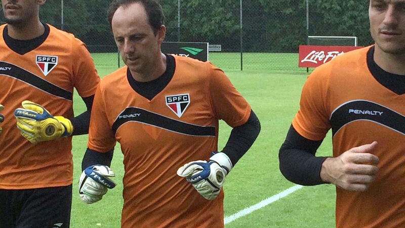 Bahia acerta a contratação de goleiro que jogou com Rogério Ceni no São Paulo