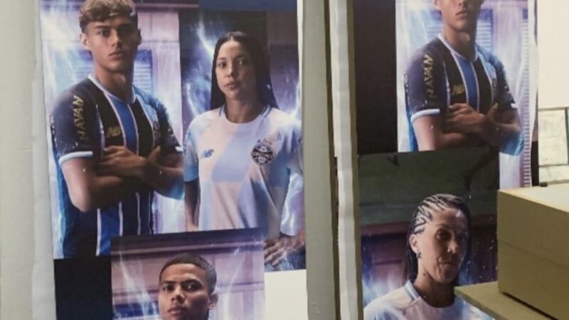 Novas camisas do Grêmio têm materiais de divulgação vazados; veja imagens