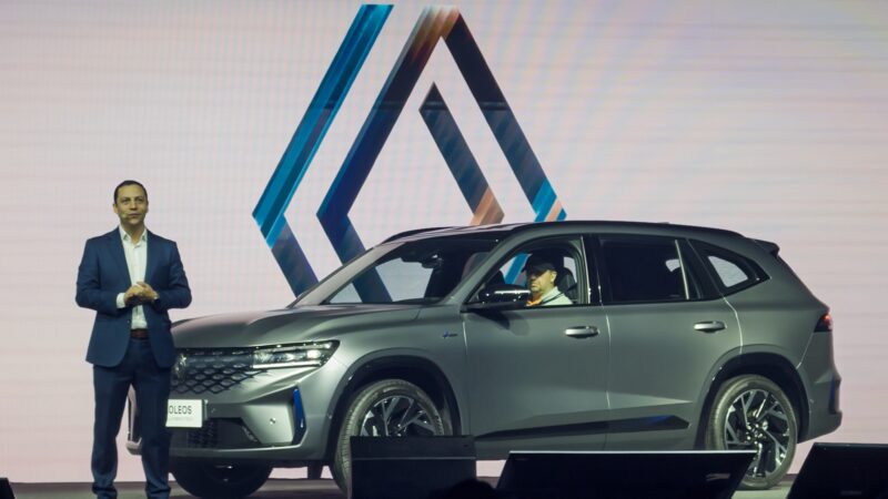 Com pressão das chinesas, Renault planeja metade das vendas em carros elétricos ou híbridos até 2030