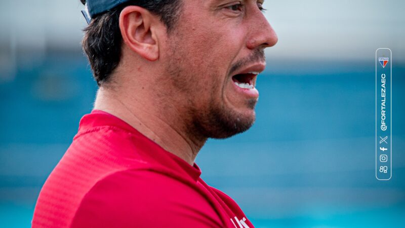 Carpini pode testar opções na lateral-direita do Fortaleza contra o Ferroviário