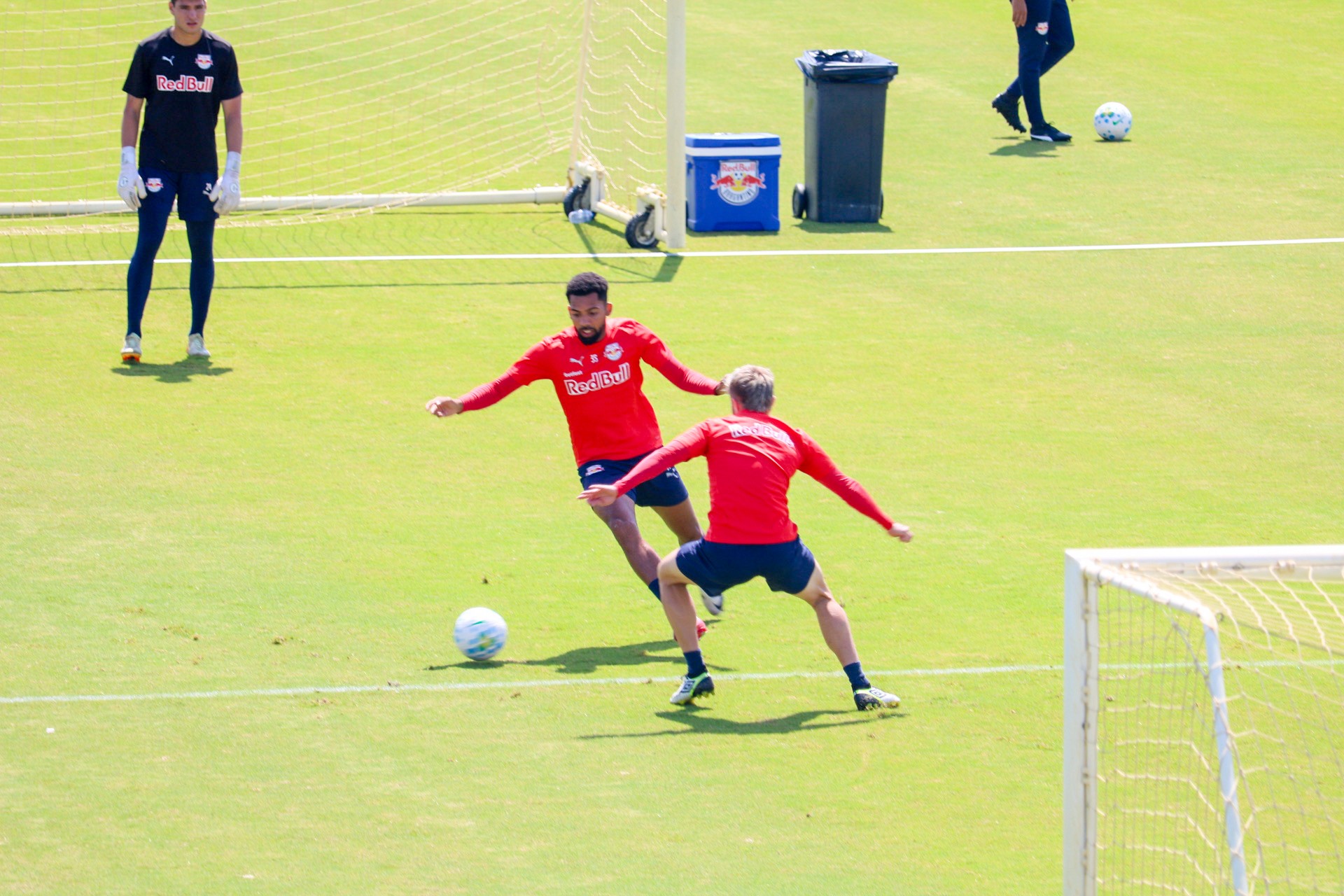 Bragantino faz treino técnico em preparação para enfrentar o Grêmio