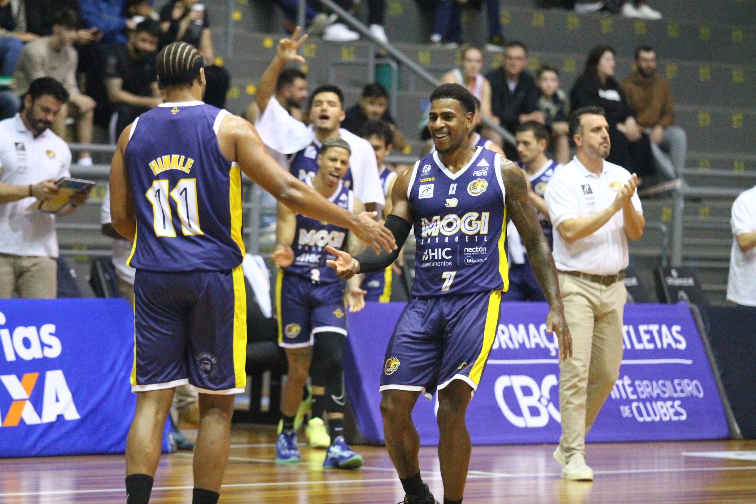 Mogi vence o Caxias de virada fora de casa e se recupera no NBB