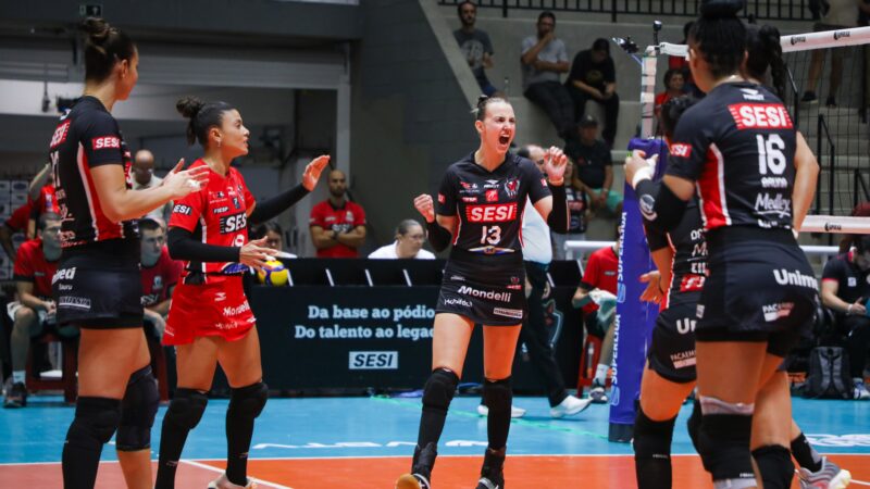 Sesi-Bauru sobra e vence Maringá com autoridade na Superliga Feminina