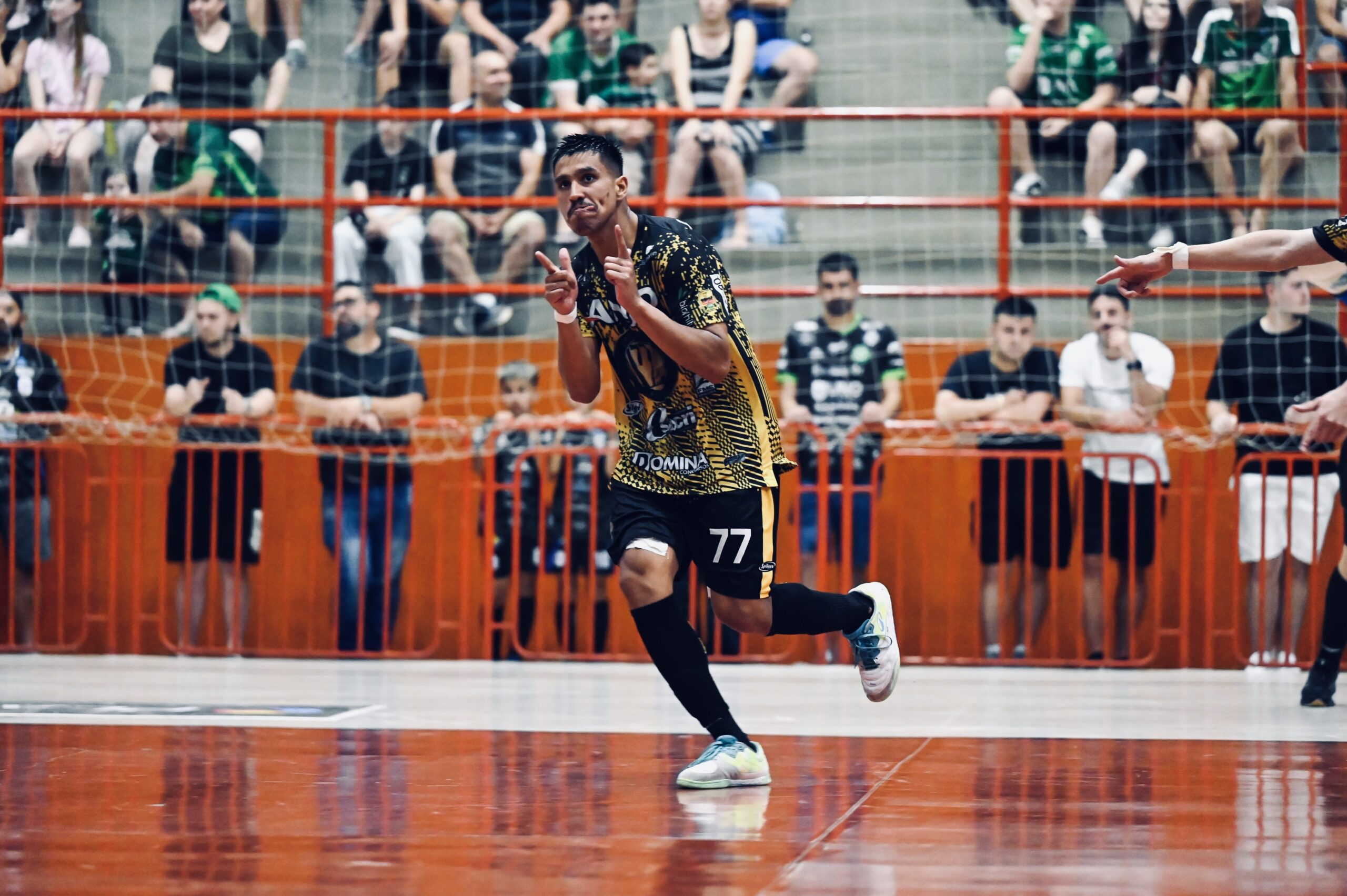 Melhor pivô da Série Ouro relembra vida antes do futsal: “Trabalhava em fábrica de ração”