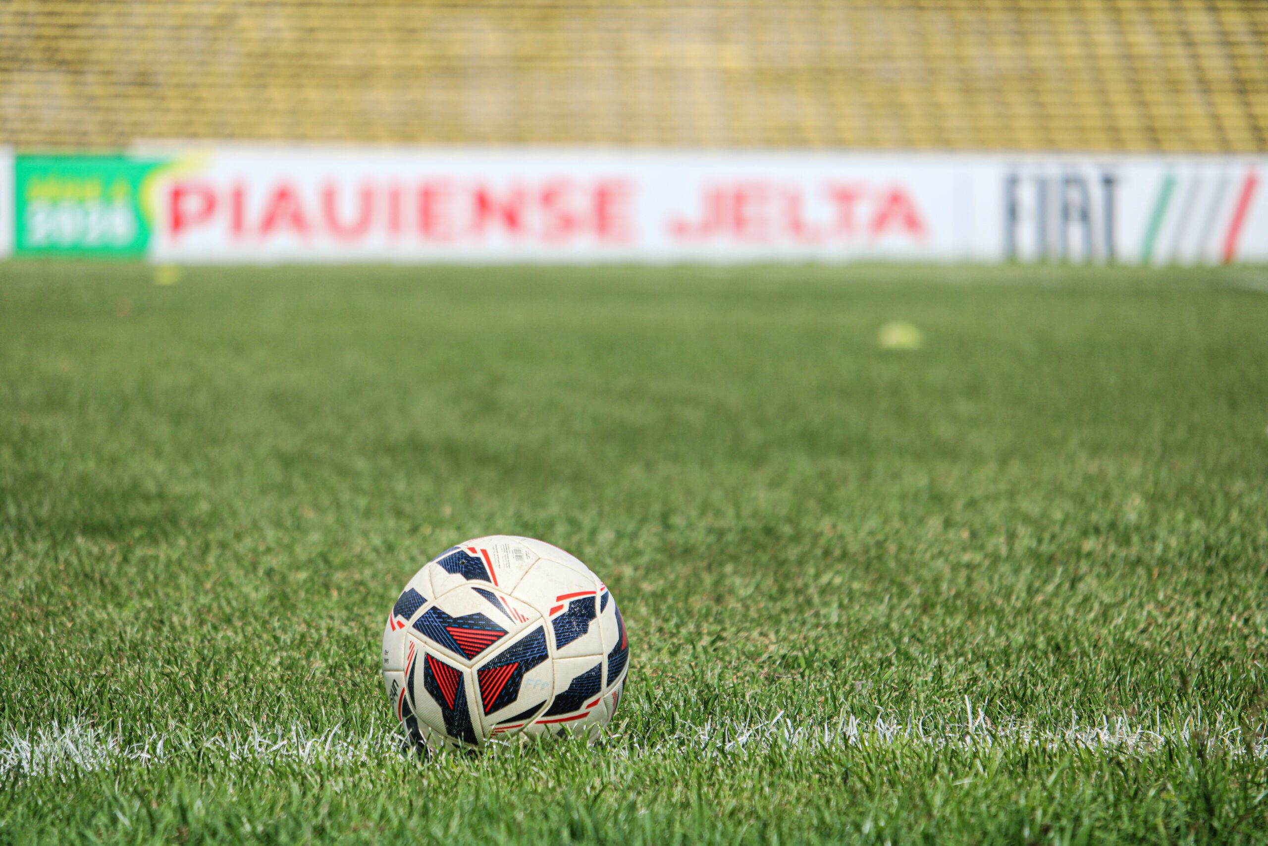 Piauí x Atlético-PI: veja números, retrospecto e aproveitamento dos finalistas do Piauiense 2026