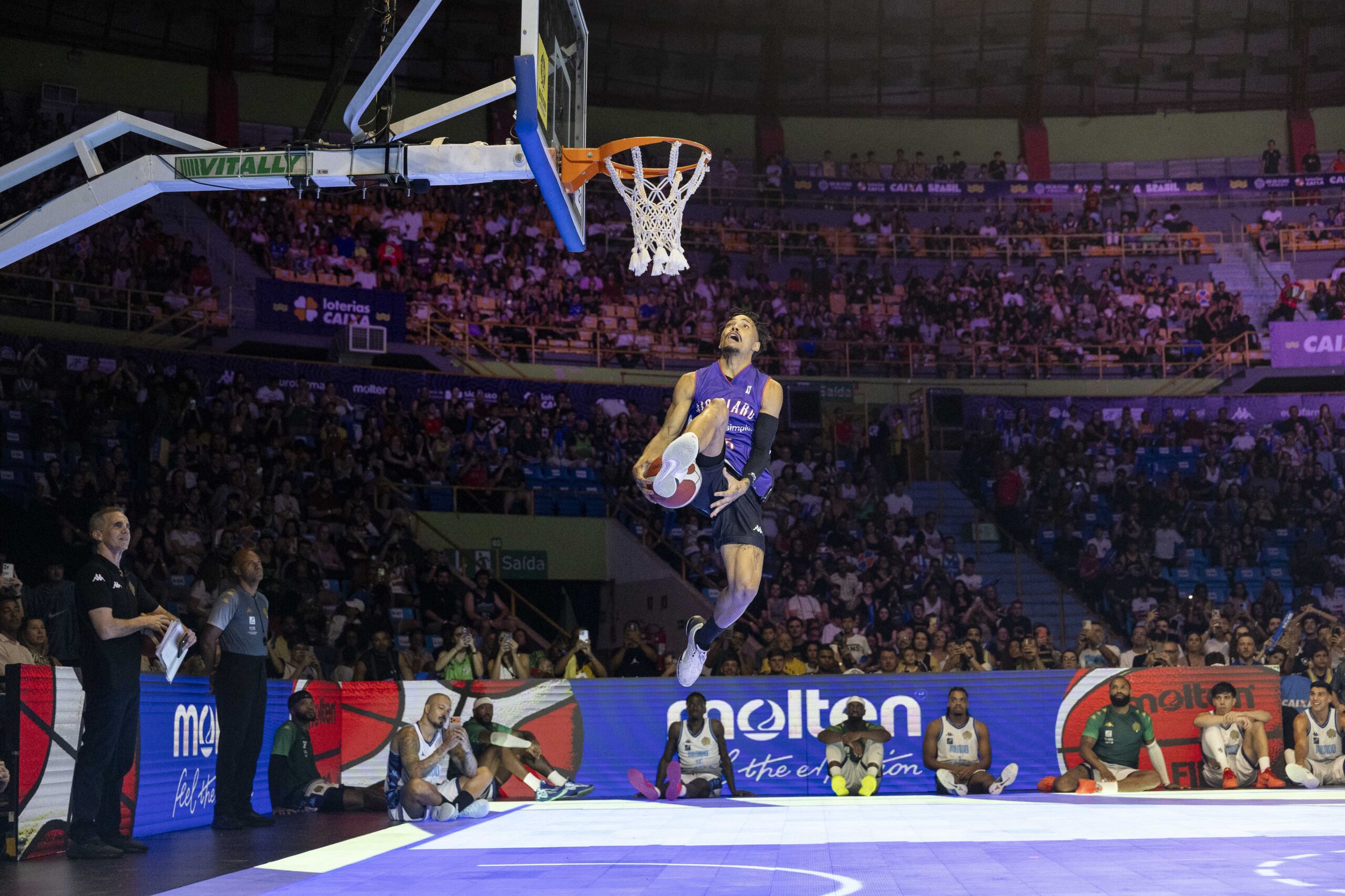 Estrangeiros vencem jovens e são campeões do Jogo das Estrelas do NBB após 9 anos