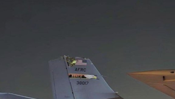 FOTO mostra avião danificado em Tel Aviv; aeronave se chocou com o avião americano que caiu no Iraque, diz TV