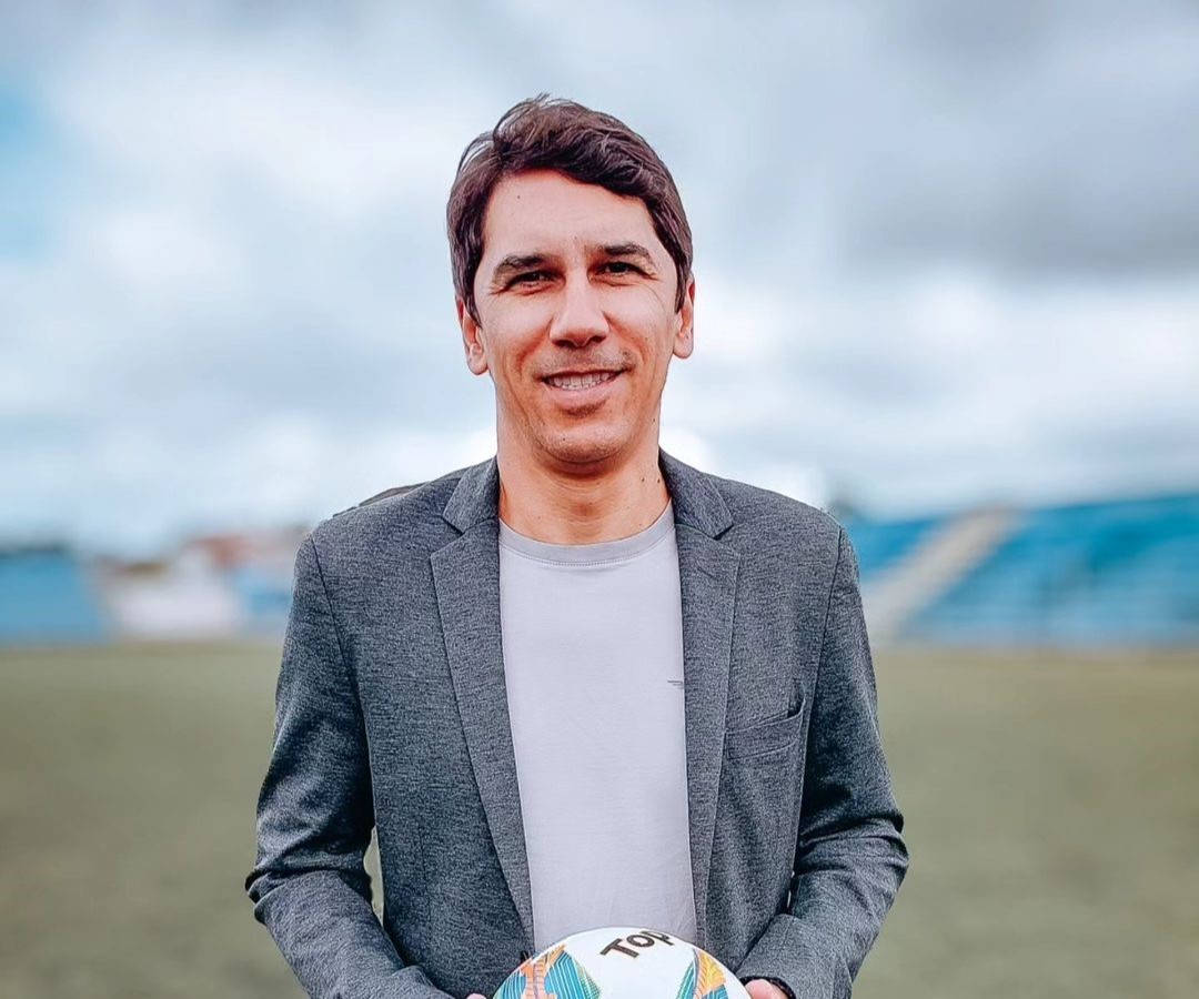 Lúcio Flávio não é mais técnico do Uberlândia