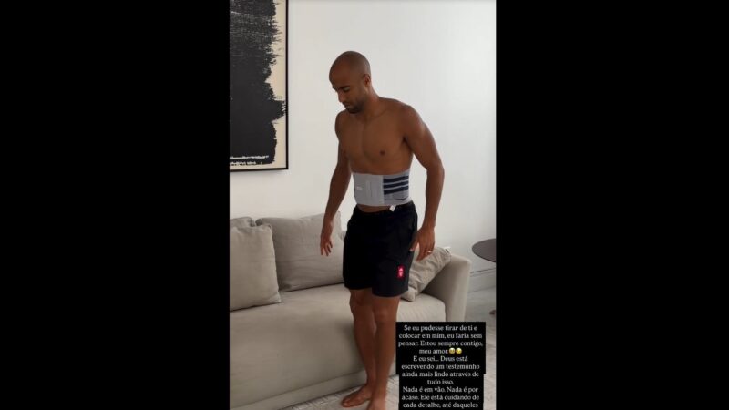 Esposa publica vídeo de Lucas, do São Paulo, com dificuldade para andar após fraturar costelas