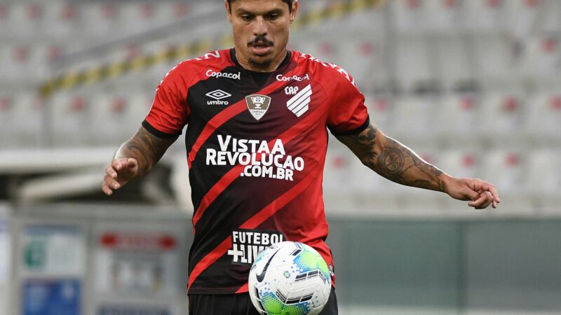 Lembra dele? Ex-Botafogo e Athletico-PR, lateral anuncia aposentadoria aos 40 anos