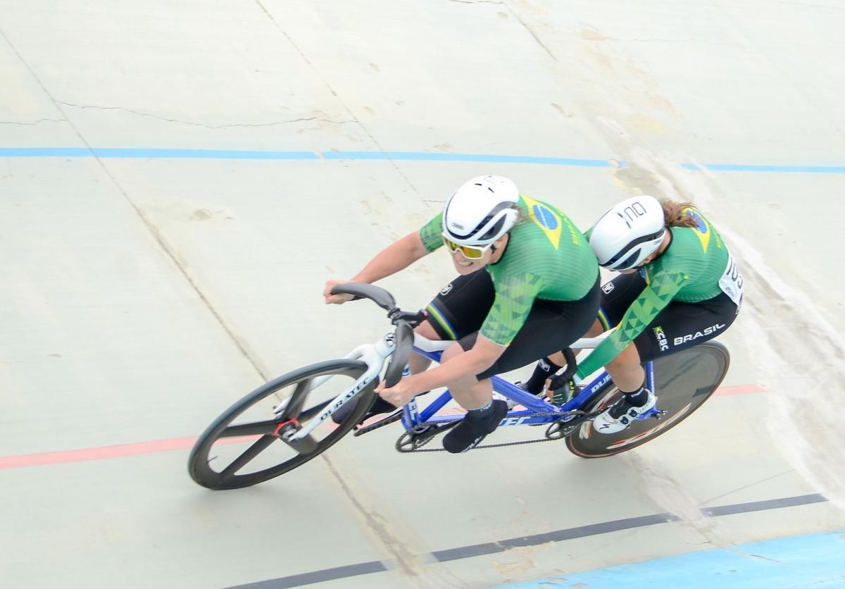 Atletas de Santos conquistam 19 medalhas no Pan-Americano de Paraciclismo