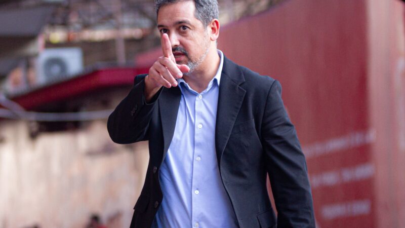 Guarani avança por Marquinhos Santos e espera liberação do atual clube