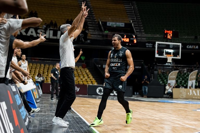 No Nilson Nelson, Brasília Basquete mantém invencibilidade de 10 jogos
