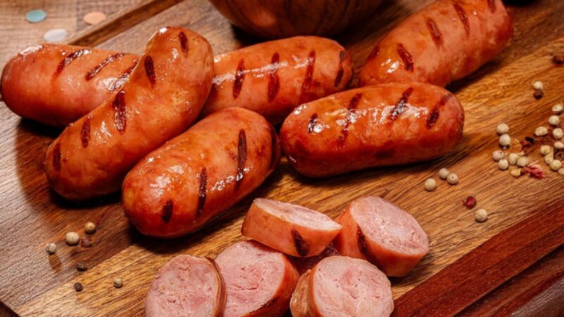 Como fazer linguiça que combina com as maiores finais do futebol