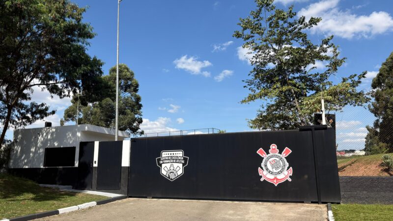 Cargo de diretor das categorias de base do Corinthians deve ficar vago após atrito interno