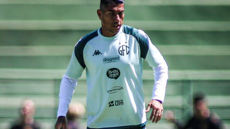 Guarani renova contrato com volante Ralf para a disputa da Série C