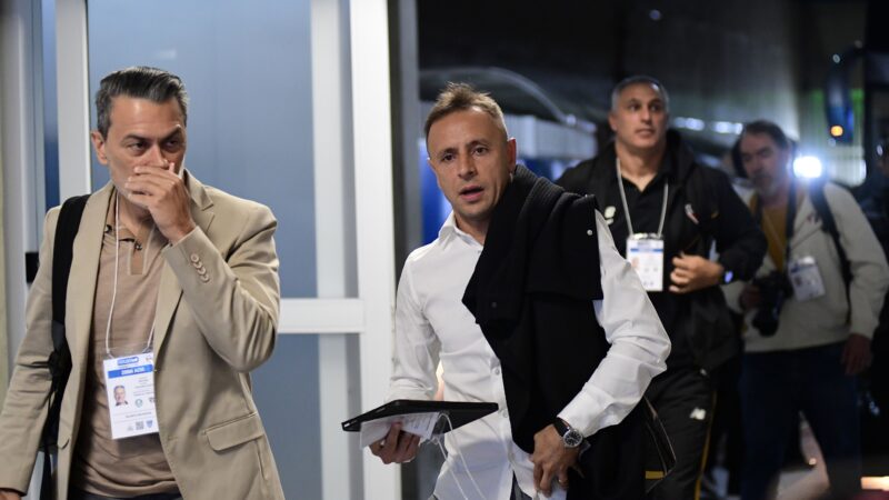 Rafinha dá voto de confiança para Roger Machado no São Paulo: “Estamos no caminho certo”