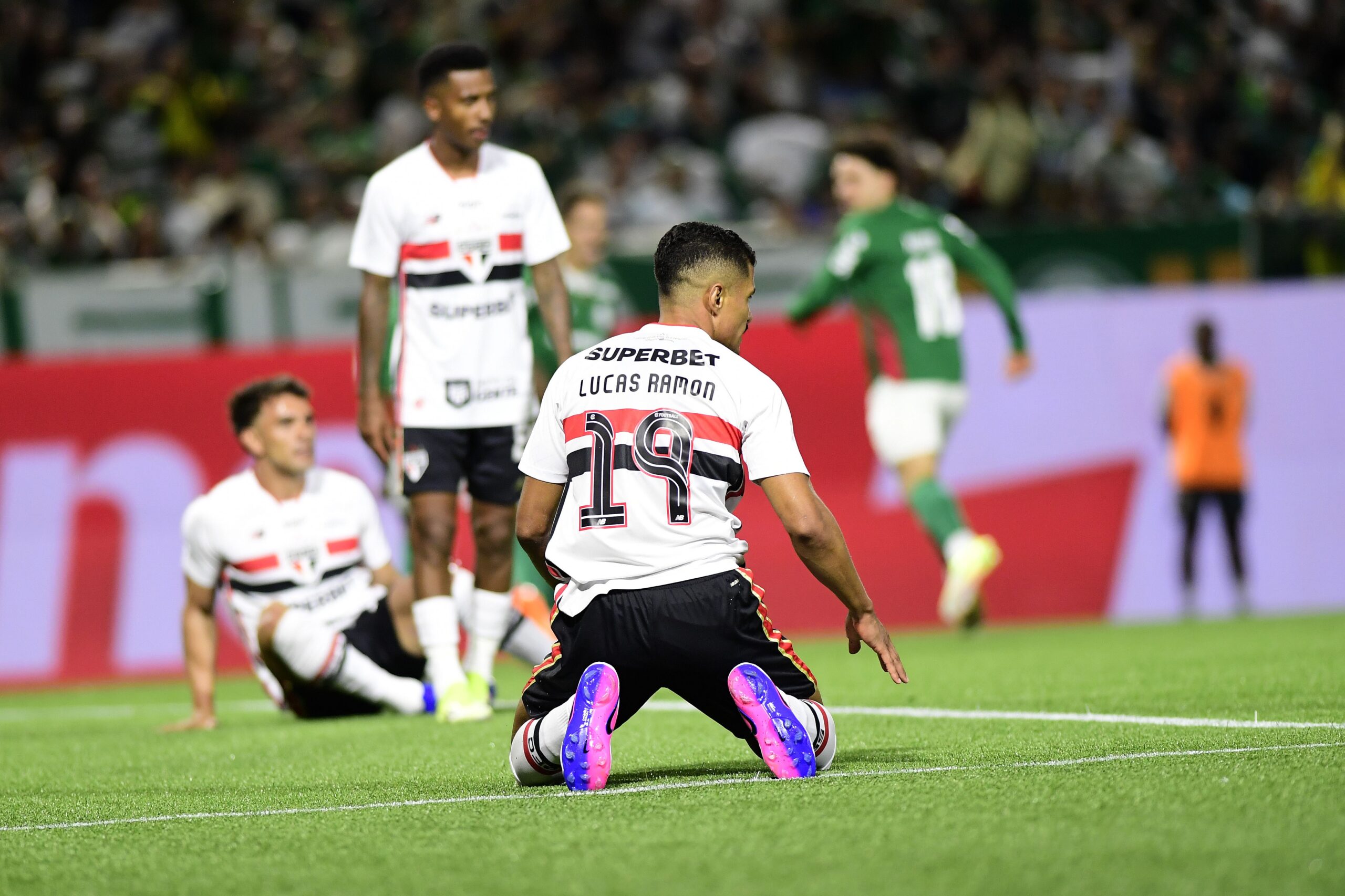 Mesmo com nova polêmica no Choque-Rei, Verdão mereceu mais a final