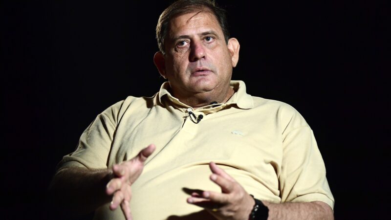 Vila Nova acerta a contratação do técnico Guto Ferreira