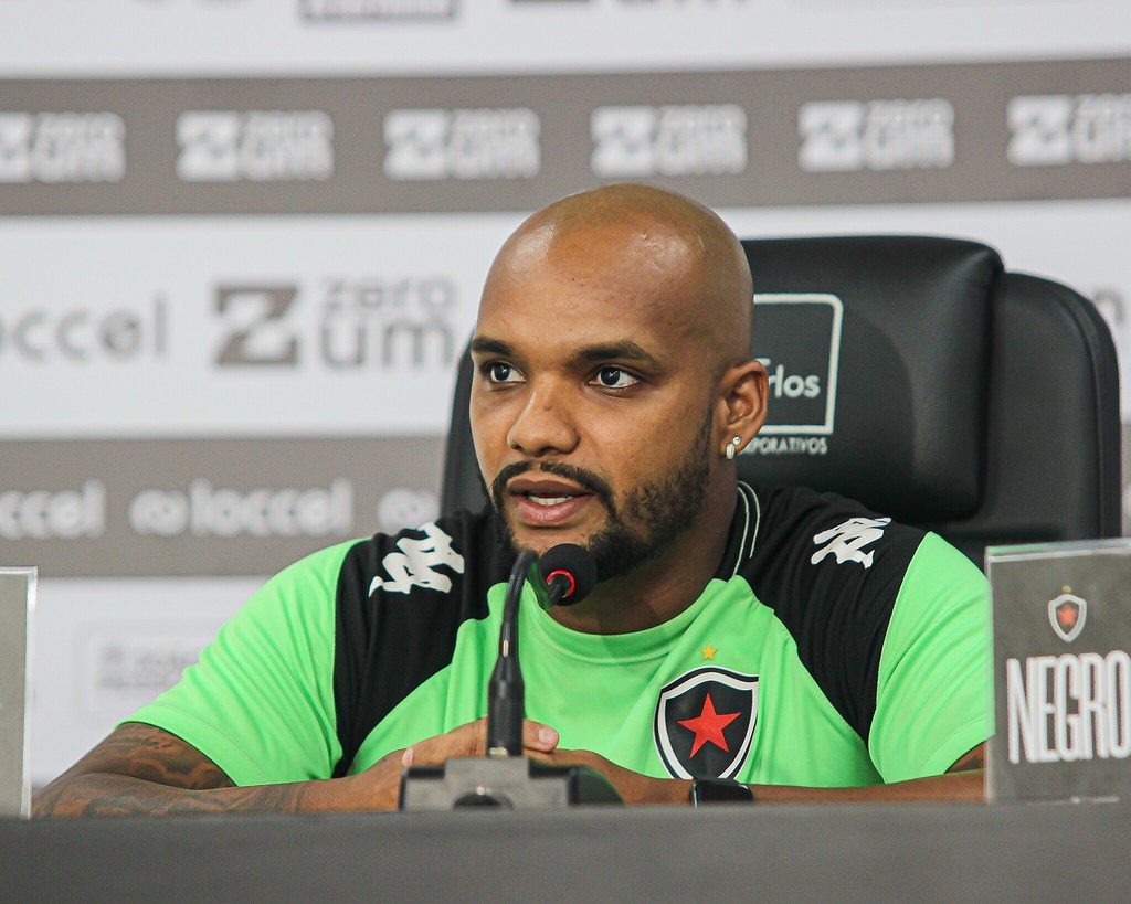 Concluída participação no Campeonato Sergipano, Itabaiana anuncia primeiro reforço