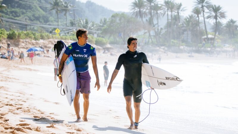 Miguel e Samuel Pupo representam a Baixada Santista no Circuito Mundial de Surfe