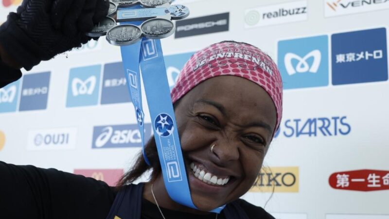 Vanessa Cristina fica em 5º na Maratona de Tóquio e conquista as seis medalhas mais importantes do circuito mundial