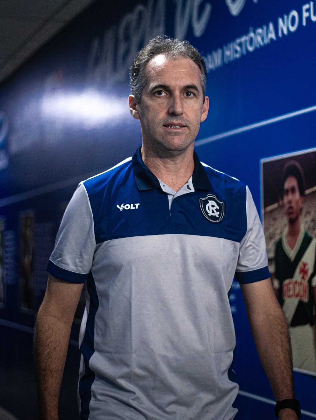 Condé aponta superioridade do Fluminense, e avalia desafio no Remo: “Trocar pneu com carro andando”