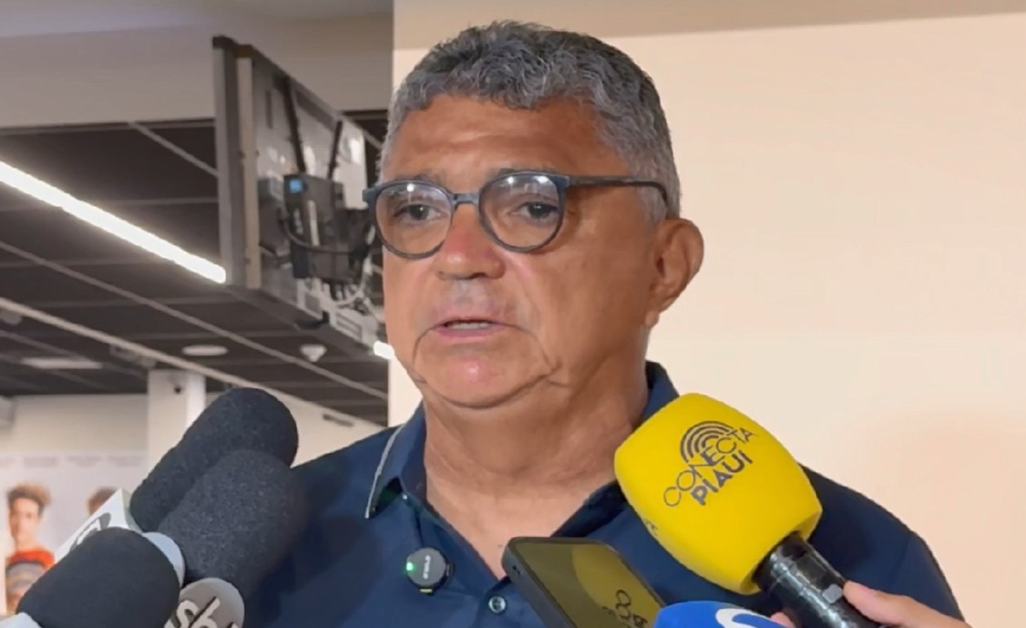Fluminense-PI comunica oficialmente a saída de Flávio Araújo e membros da comissão técnica