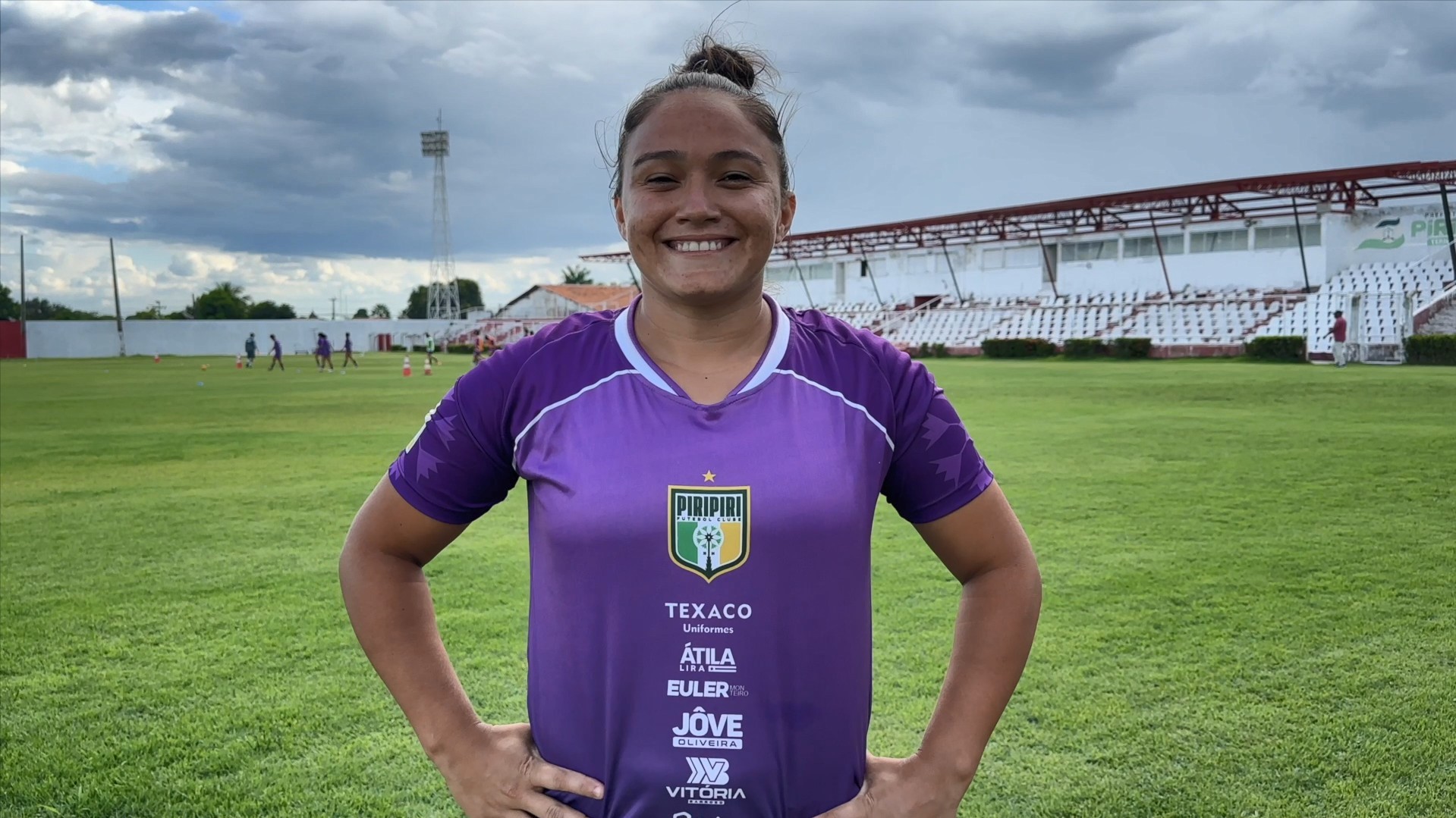 Lívia, da Liga São João, descreve inspiração e referência na família para gerar suporte na carreira