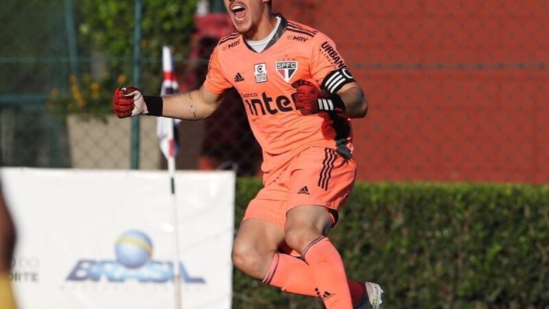 Fluminense-PI anuncia goleiro ex-São Paulo com passagens pela seleção brasileira de base; conheça