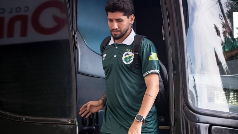 Altos confirma desligamento de lateral Wesley e atacante Raul antes do início da Série D 2026