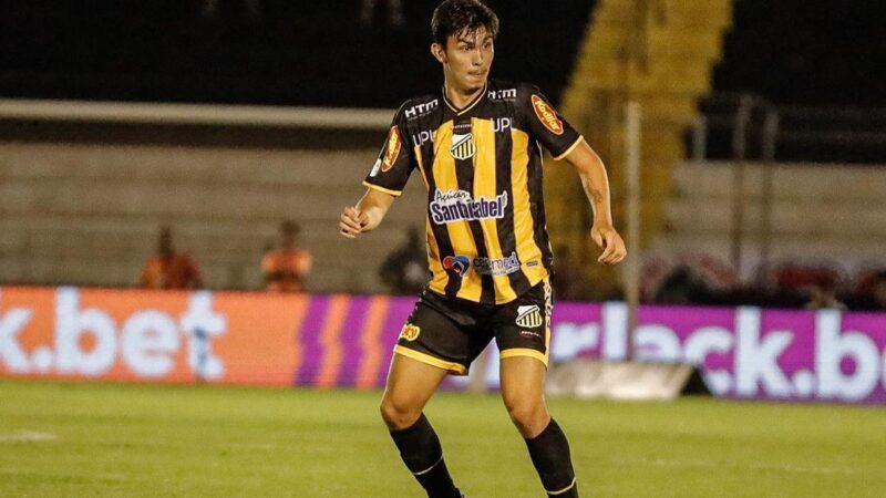 Novos reforços chegam no CT do Sport para exames e assinatura de contrato