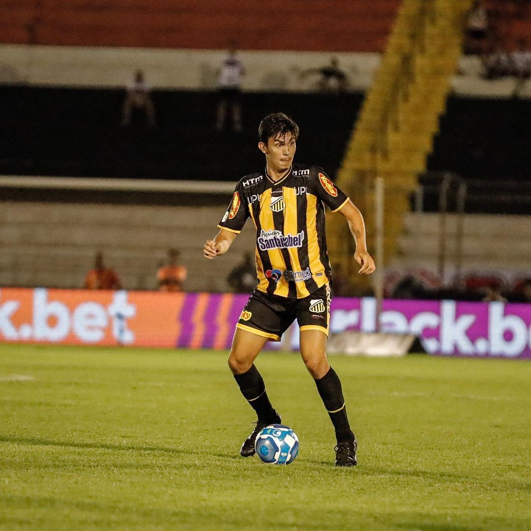 Novos reforços chegam no CT do Sport para exames e assinatura de contrato