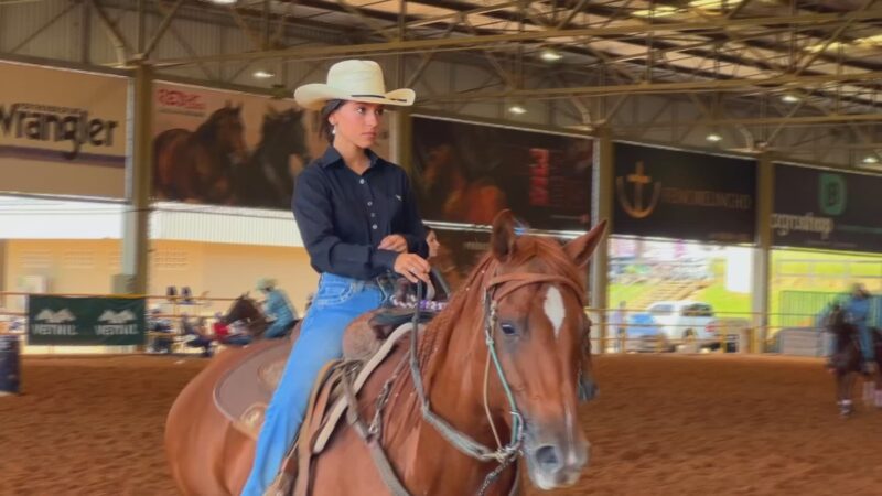 Competição de três tambores reúne milhares de participantes em Tietê