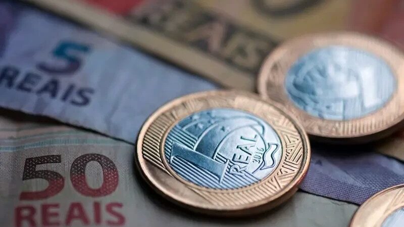 Imposto de Renda 2026: restituições serão pagas em quatro lotes neste ano, primeiro será no fim de maio