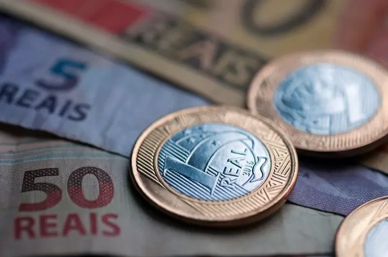 Imposto de Renda 2026: restituições serão pagas em quatro lotes neste ano, primeiro será no fim de maio