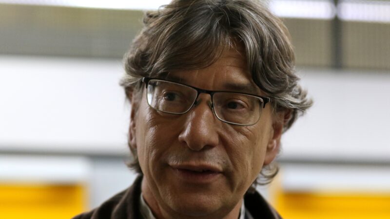 Ministério Público junto ao TCU pede afastamento do presidente do IBGE, Marcio Pochmann