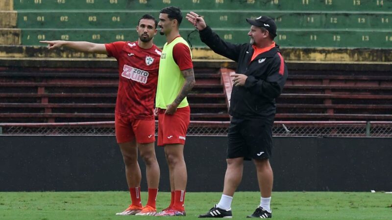 Escalação da Portuguesa: Fábio Matias fará mudanças contra o Avaí