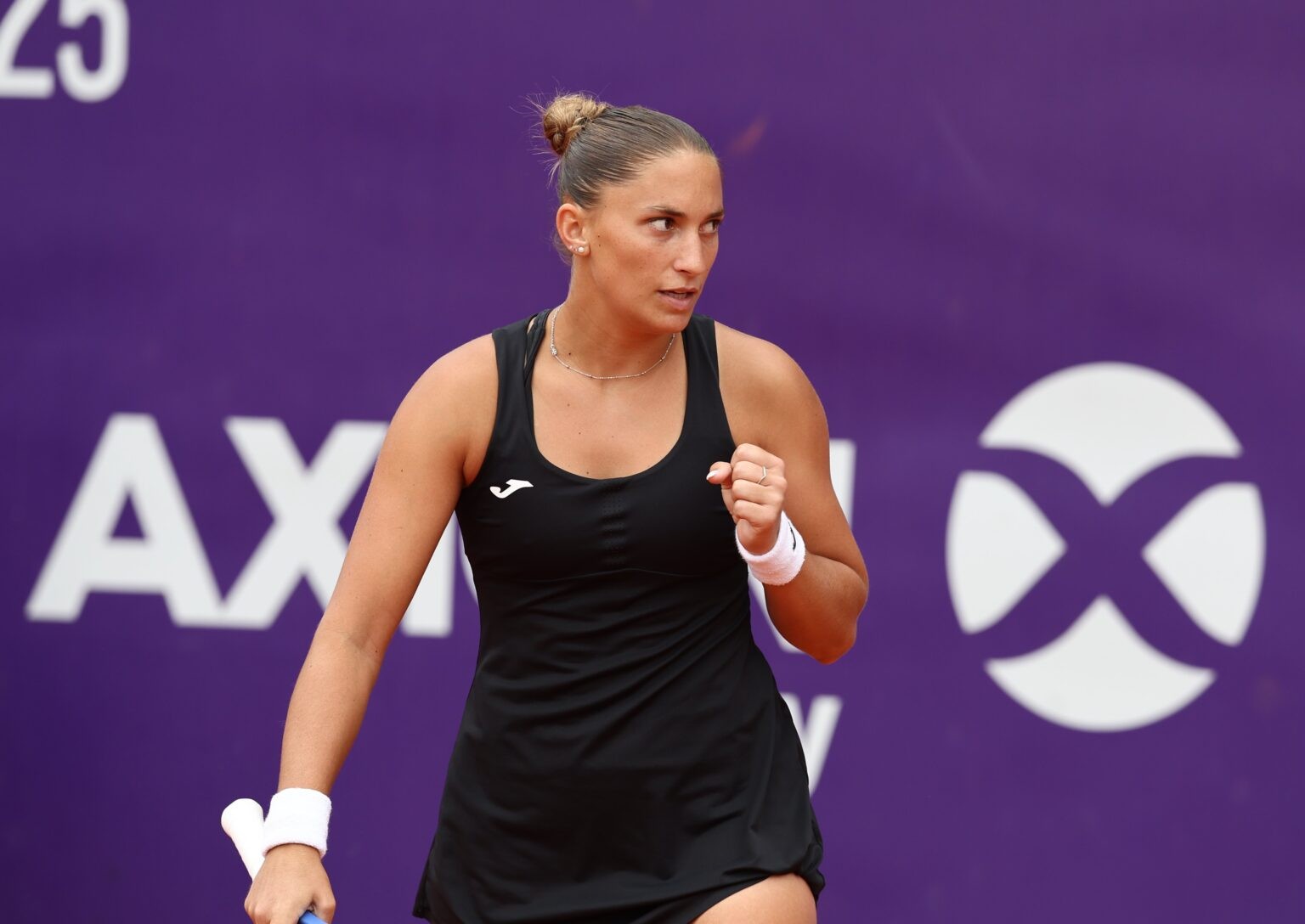 Tenista top 100 relata ameaças de apostador caso vencesse jogo: “Fariam mal à minha família”