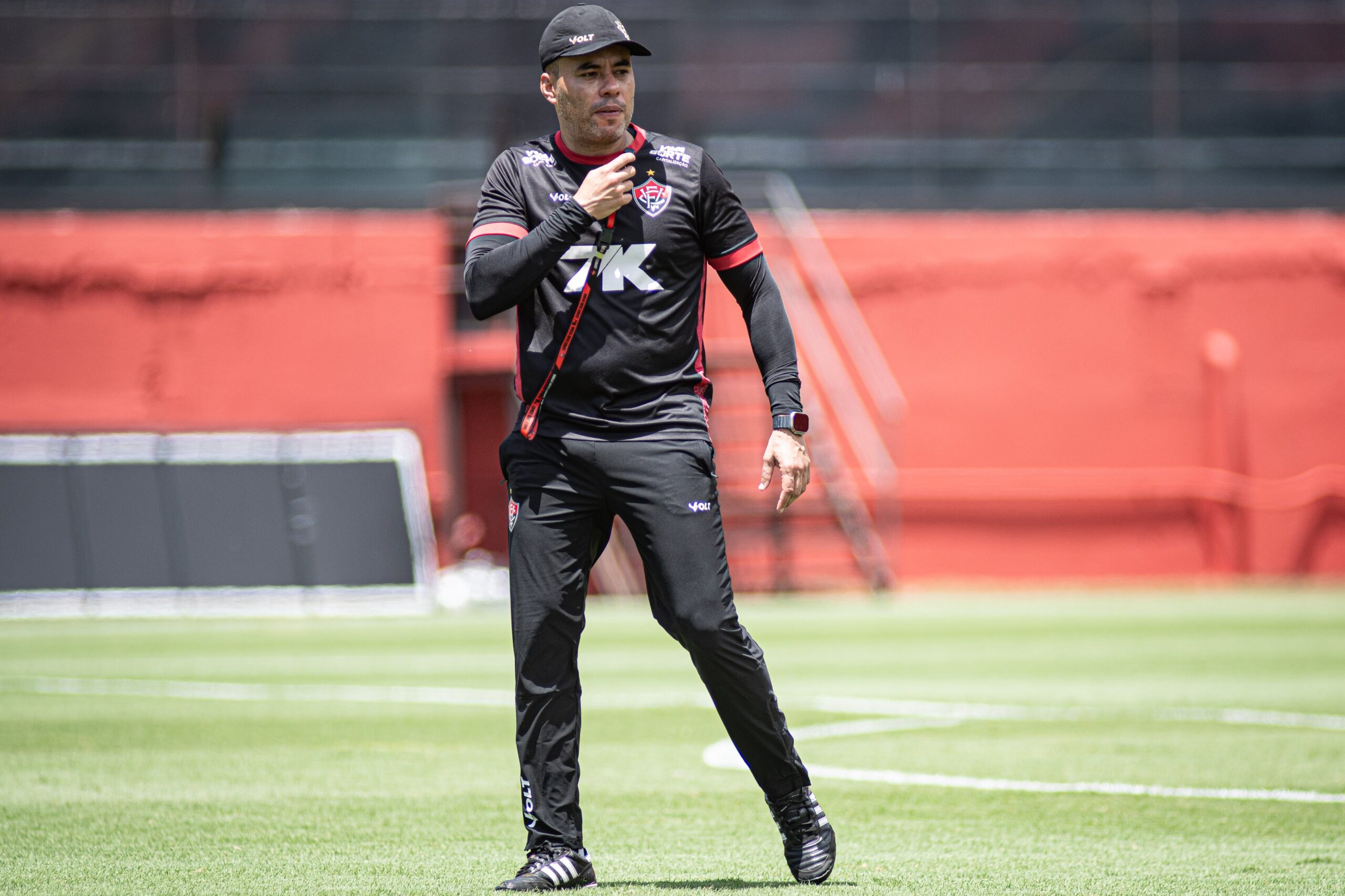 Escalação do Vitória contra o CRB: veja time provável, dúvidas e desfalques após o último treino