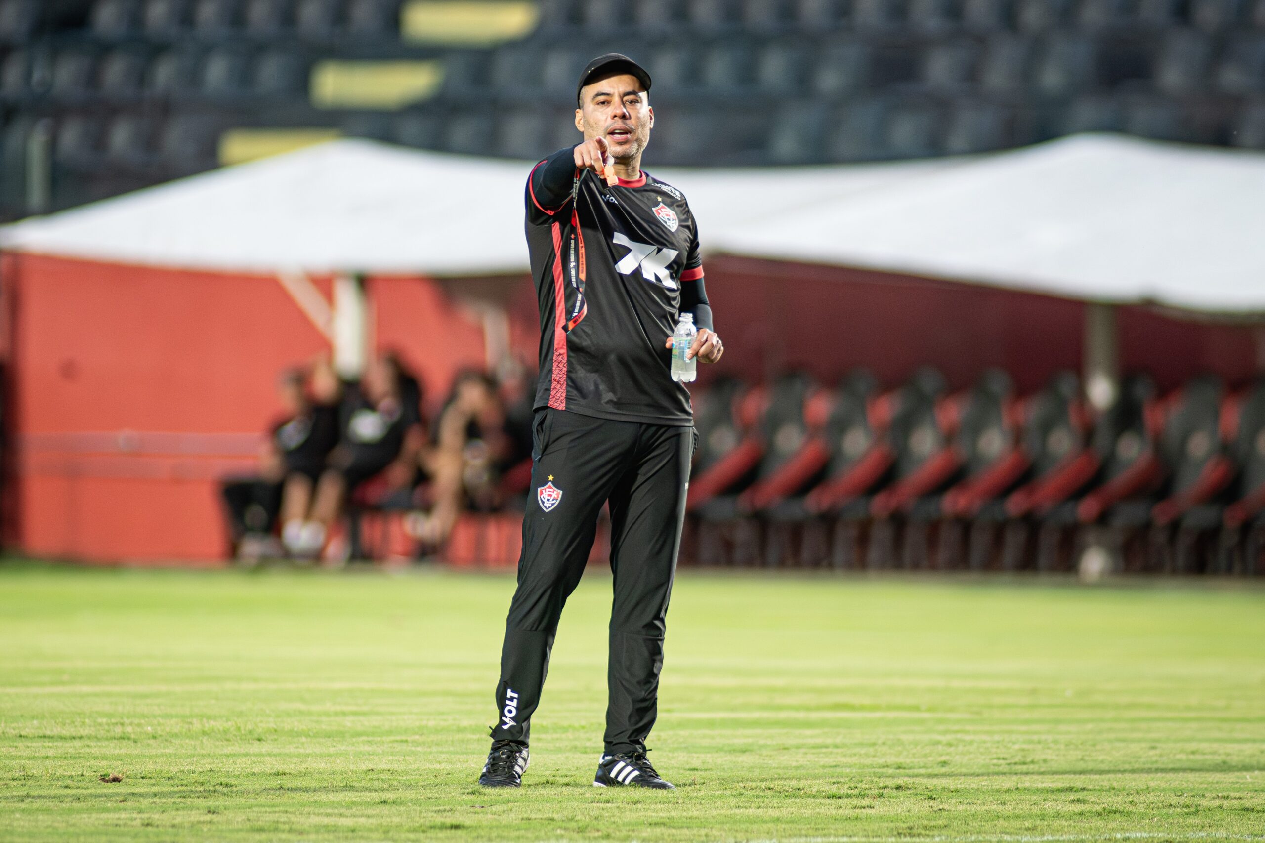 Escalação do Vitória para a final: veja time provável, dúvidas e desfalques após o último treino