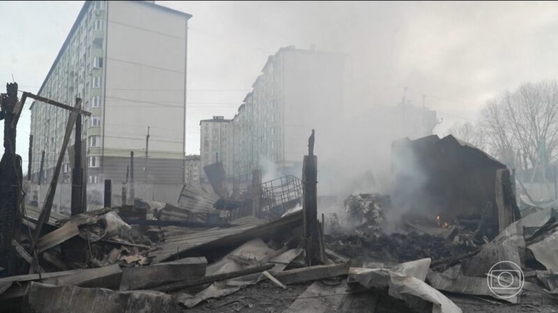 Rússia ataca Ucrânia com drones e mísseis e deixa pelo menos sete mortos