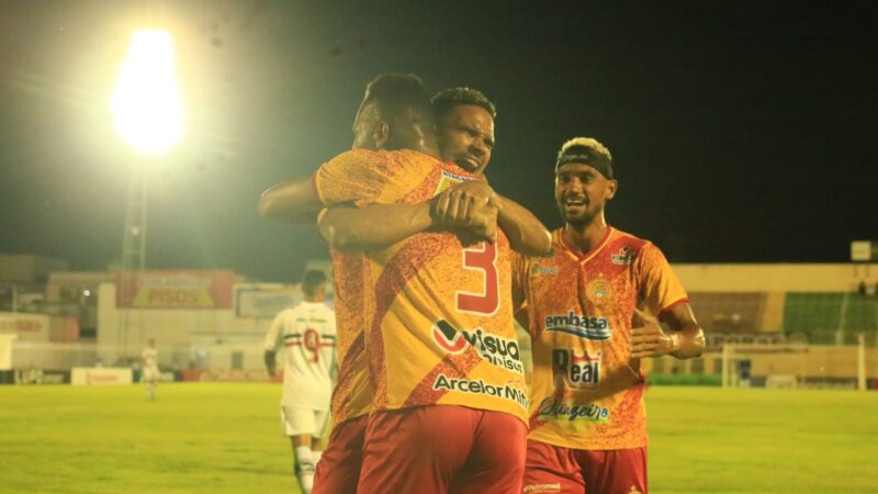 Rival do Fluminense-PI, Juazeirense foi semifinalista do Baiano e tem técnico ex-Altos