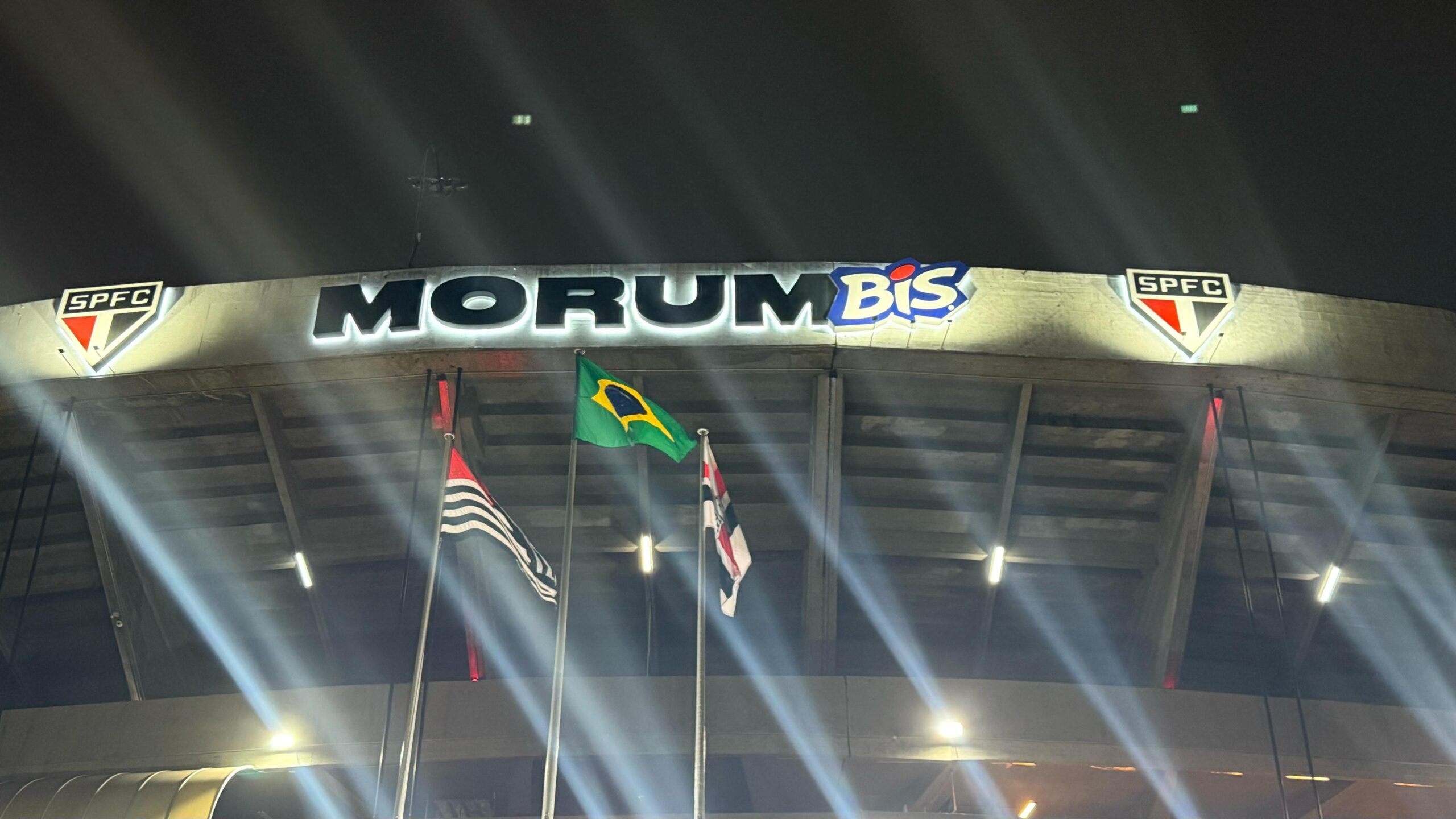 São Paulo quer renovar naming rights do Morumbis, e presidente marca reunião para negociar