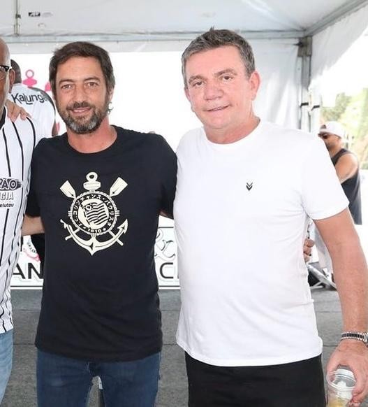 Corinthians entregou mais de R$ 3,4 milhões em espécie a ex-funcionário nas gestões Andrés e Duilio; MP investiga