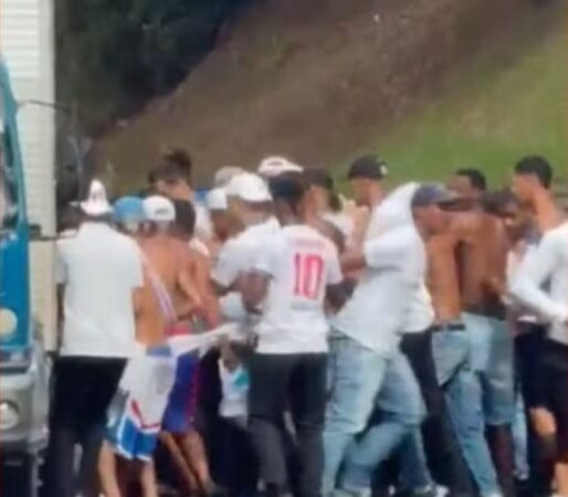 Seis integrantes de organizada do Bahia são presos em operação após agressão de torcedor