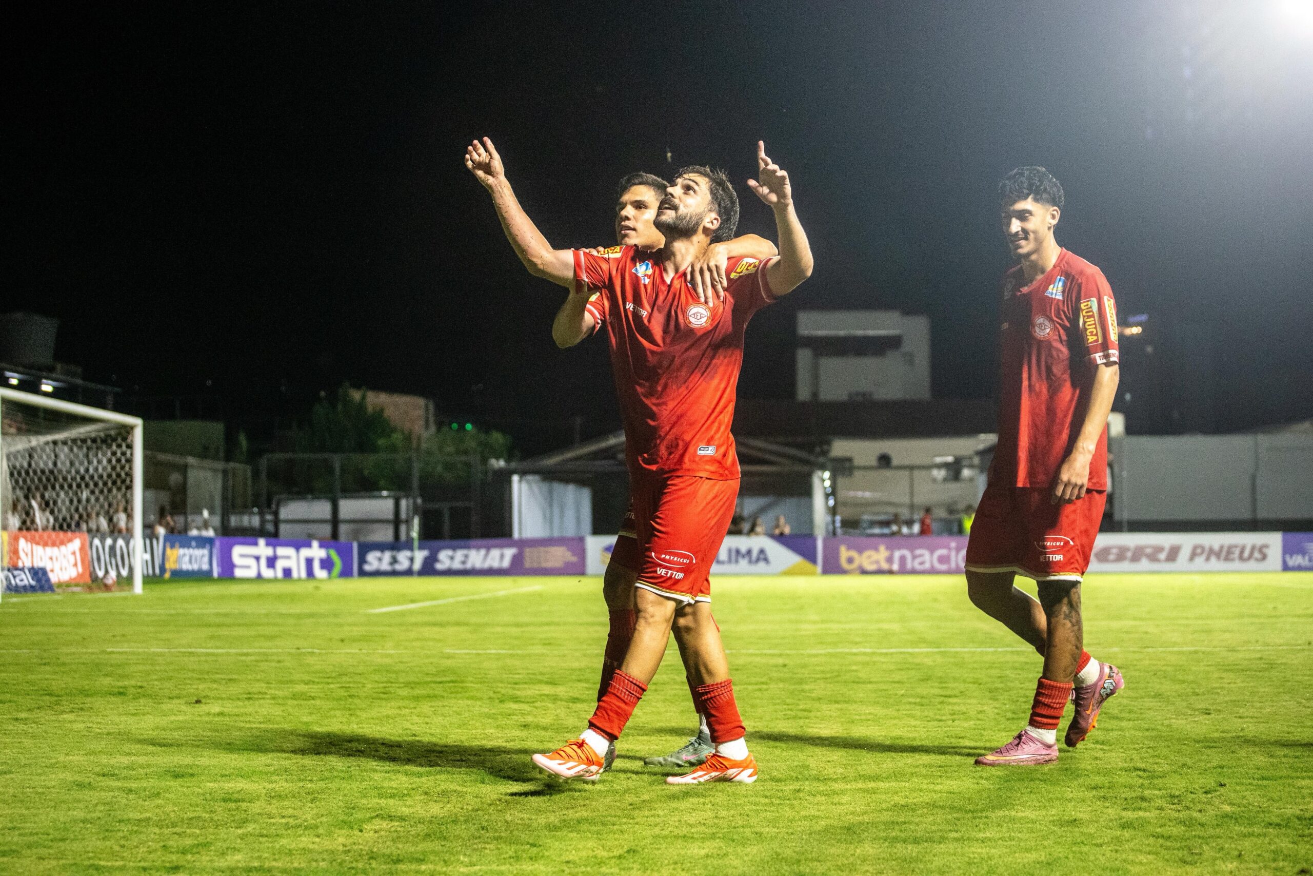 Athletic contrata carrasco que marcou gol e rebaixou time no Campeonato Mineiro