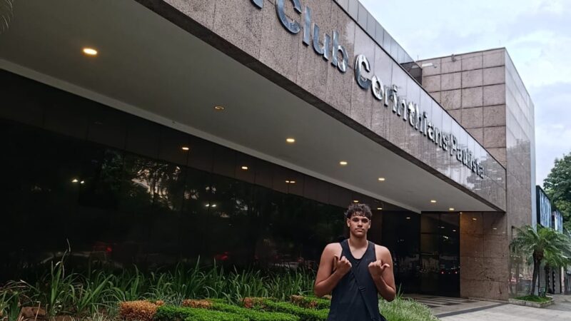 Filho de campeão mundial e MVP em Brasília: conheça ala/pivô do AC contratado pelo Corinthians