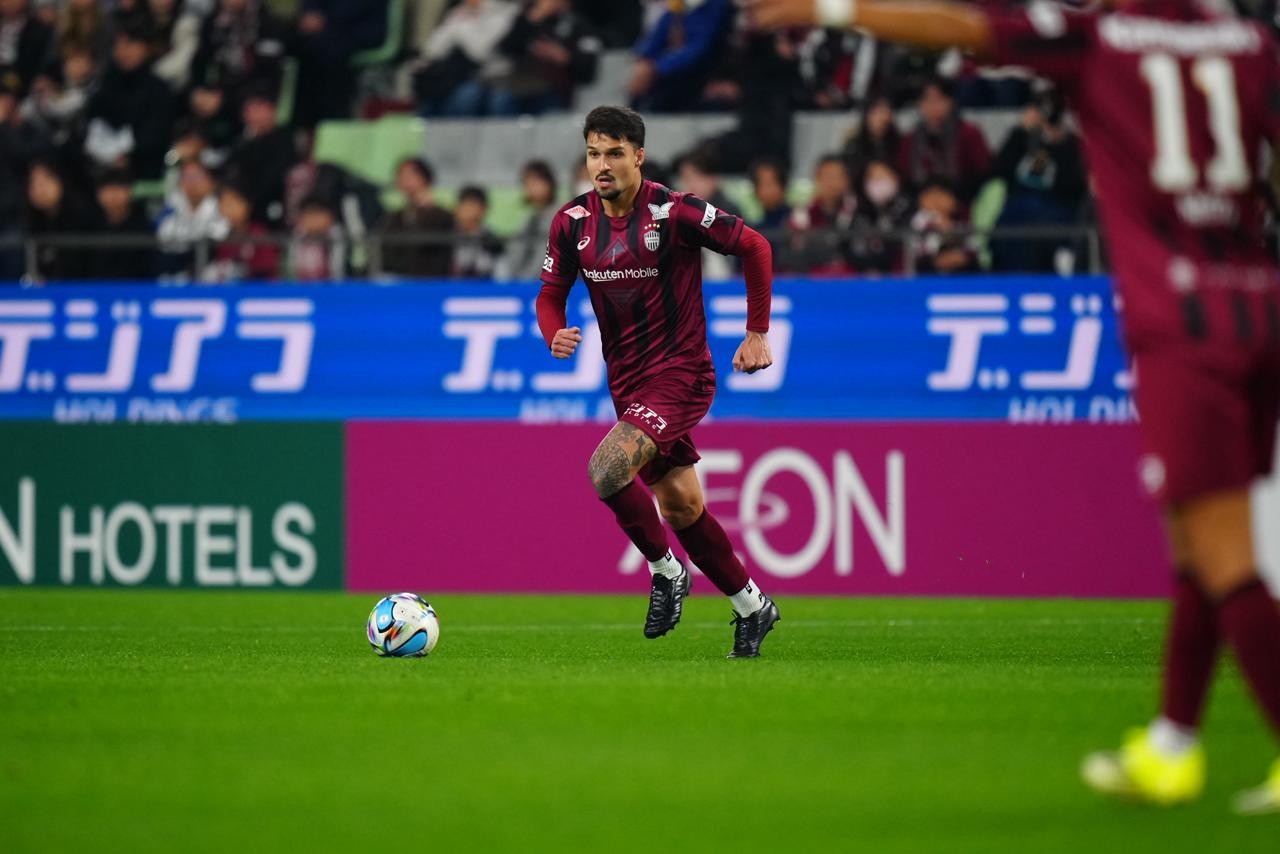 Ex-Flamengo, Matheus Thuler cria raízes no Japão: “A cada dia me sinto mais em casa”